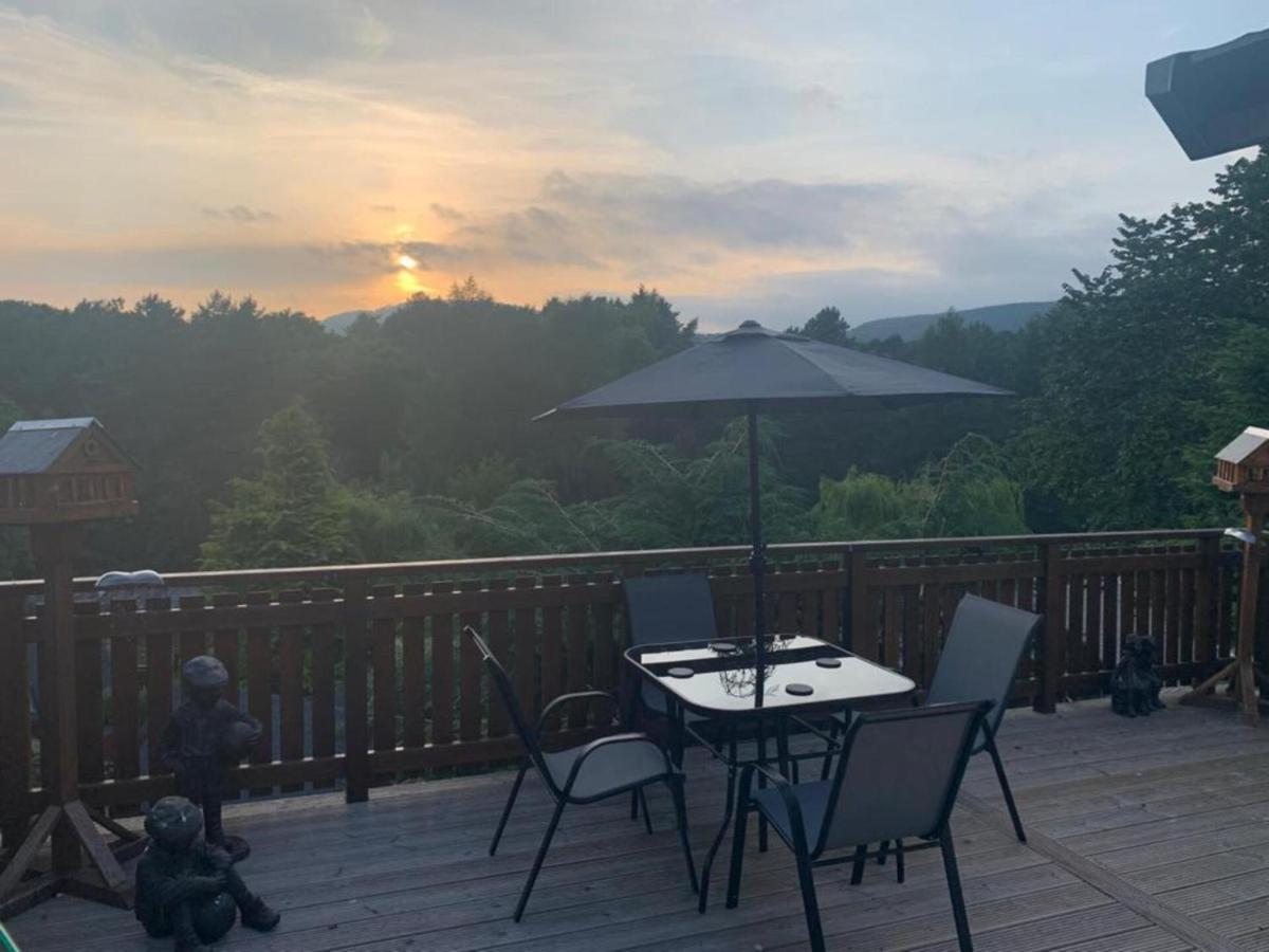 Beautiful 2 Bedroom Lodge With Stunning Views Blair Atholl Exterior photo